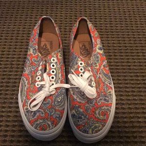 Paisley vans